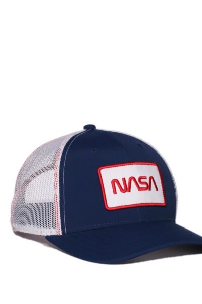 Slight Pre-Curved Visor