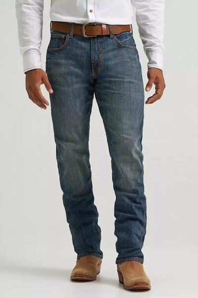 MEN'S WRANGLER RETRO®️ SLIM FIT STRAIGHT LEG JEAN.