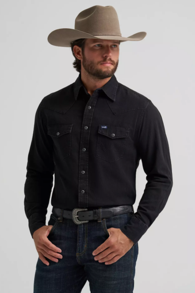 MEN'S WRANGLER® CLASSIC DENIM WESTERN SNAP SHIRT